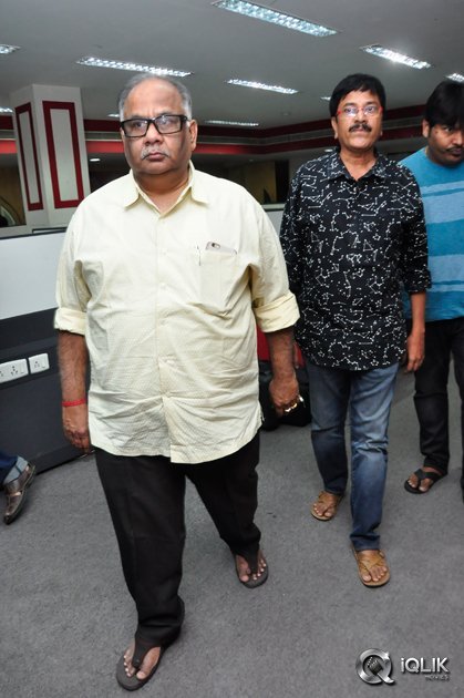 Intlo-Dayyam-Nakem-Bhayyam-Movie-Song-Launch-At-Red-Fm